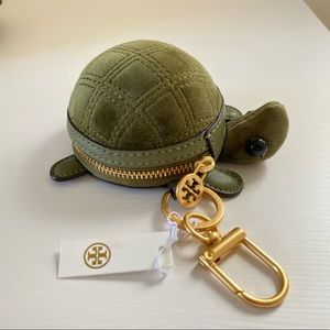 Tory Burch Turtle Coin Case Key Fob 🐢 🔑